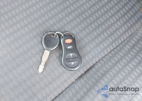 2004 Jeep Liberty Sport z USA, uszkodzony, nr VIN 1J4GK48K54W218163